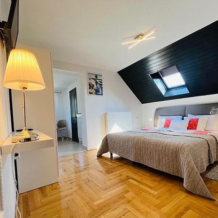 Heviz Apart Comfort Apartment Exterior photo